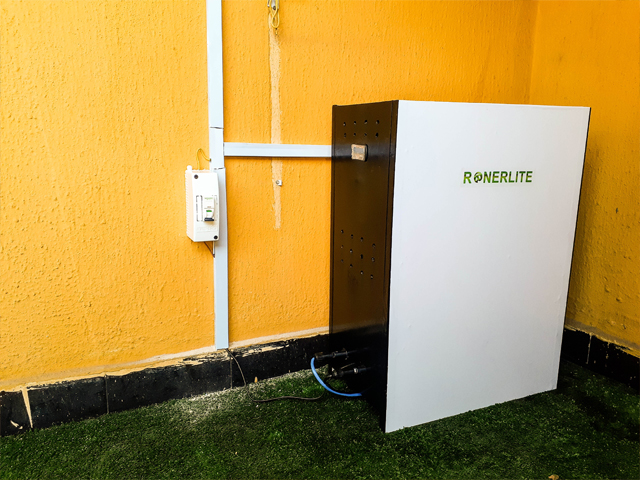 Renerlite to power a worksation and other home appliances 
